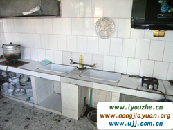 �����������r��Ժ