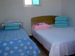 �����{���ف��r��Ժ