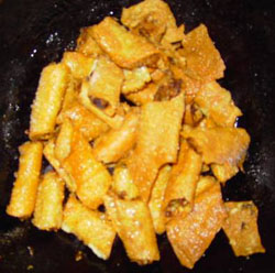 �����{���ف��r��Ժ