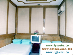 �����{�����r��Ժ