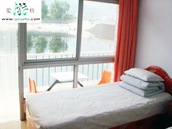 �F�`ɽ�F�`�e��